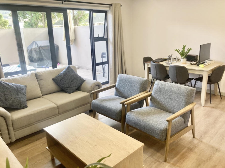 To Let 2 Bedroom Property for Rent in Rondebosch Western Cape